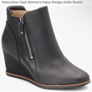 Naturalizer Soul Women's Haley Wedge Ankle Bootie